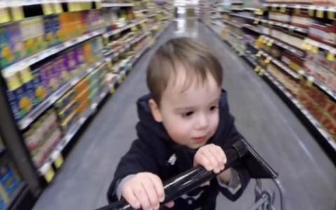 2-year-old grocery shopping