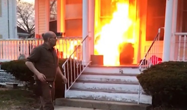 UPS Driver Stops Raging Fire On His Route _ everything inspirational