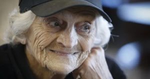 92-Year-Old McDonald's Cook Credits Long Life to Morning Routine in Mirror _ everything inspirational